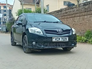 Toyota Auris 2010 Black