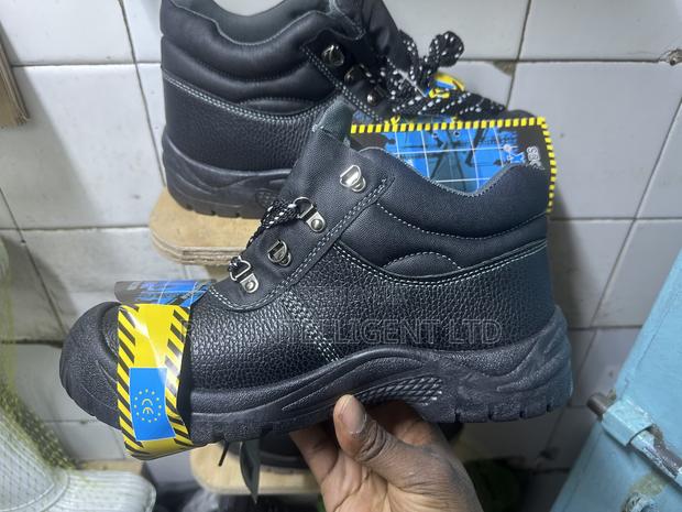 Vaultex Safety Shoe - thumbnail 4