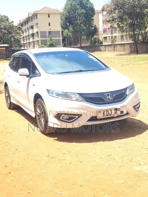 Honda Jade 2015 White