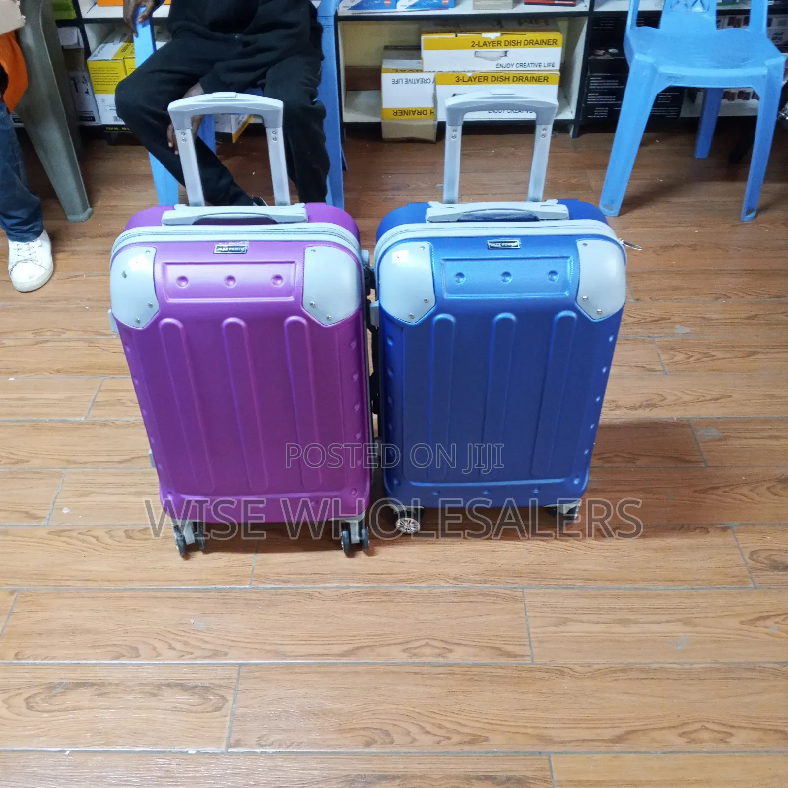 Medium Fiber Suitcase