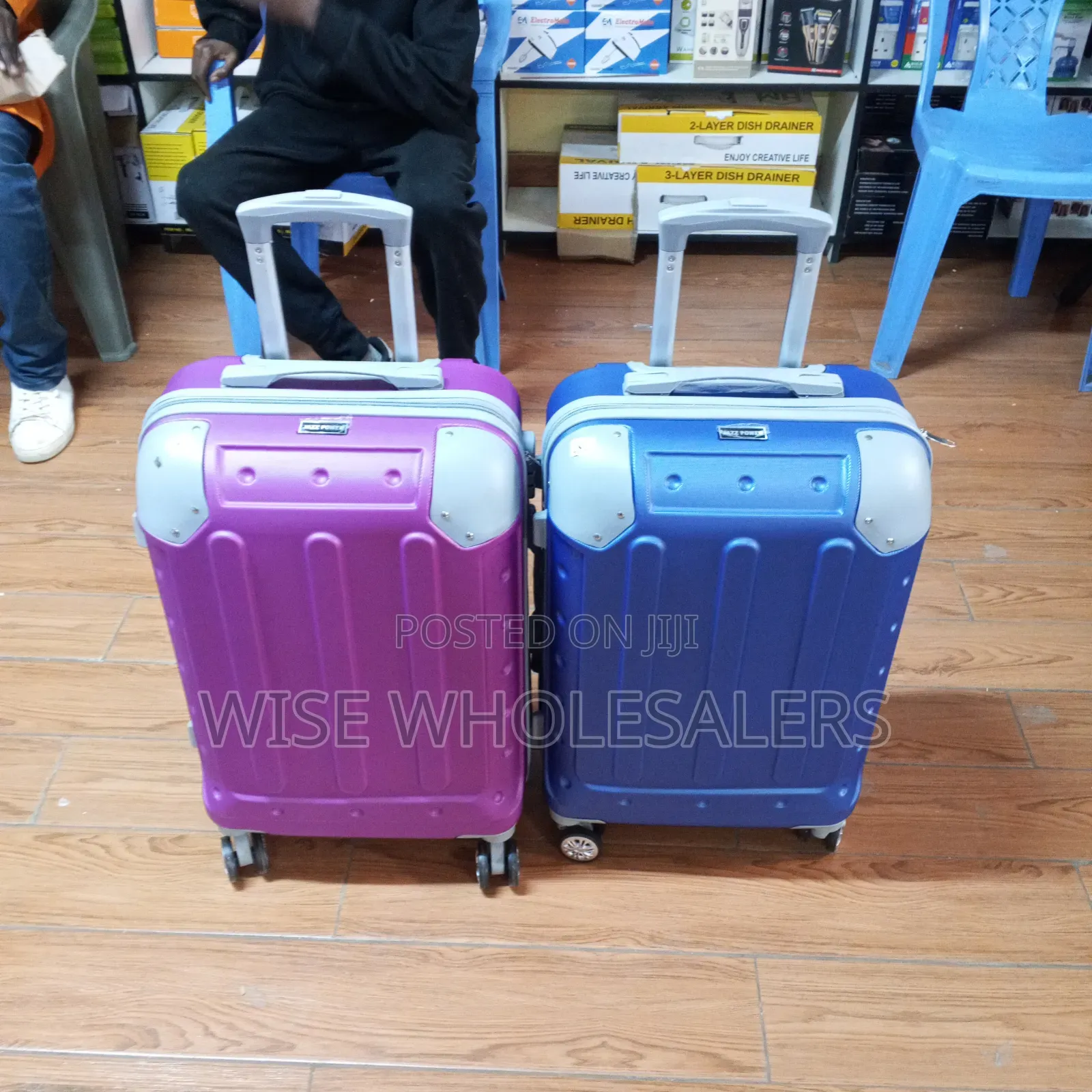 Medium Fiber Suitcase