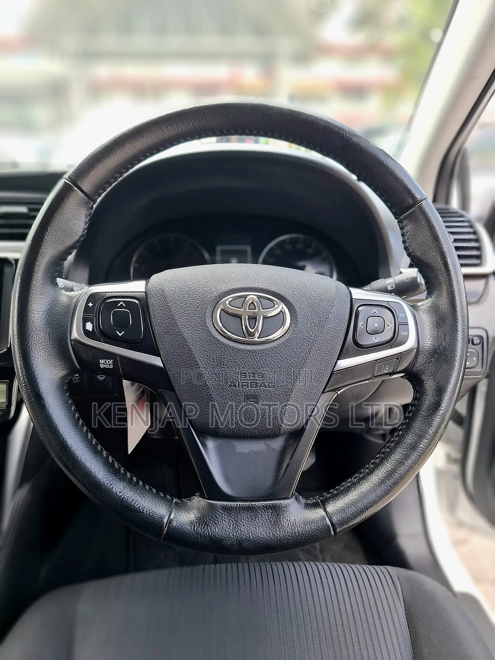 Toyota Premio 1.8 FWD 2019 White