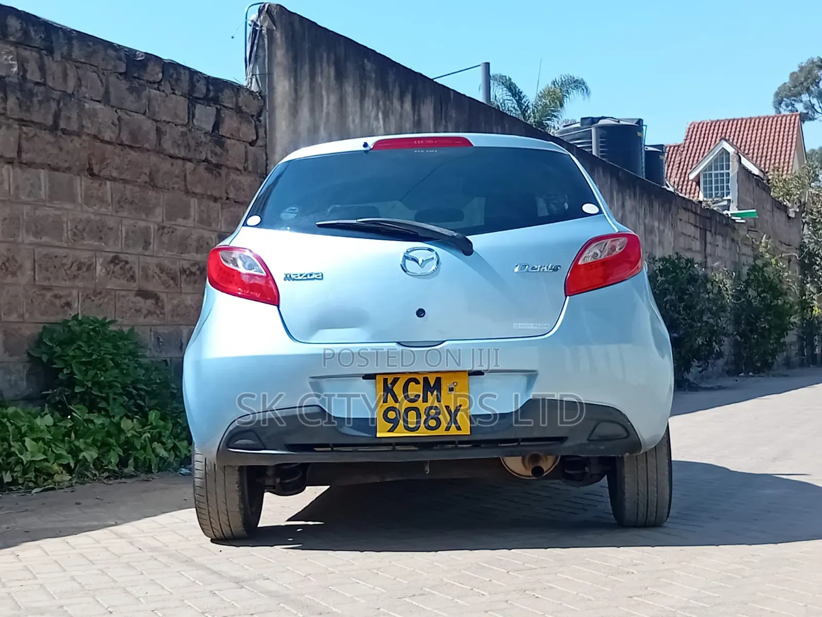 Mazda Demio 2010 Blue