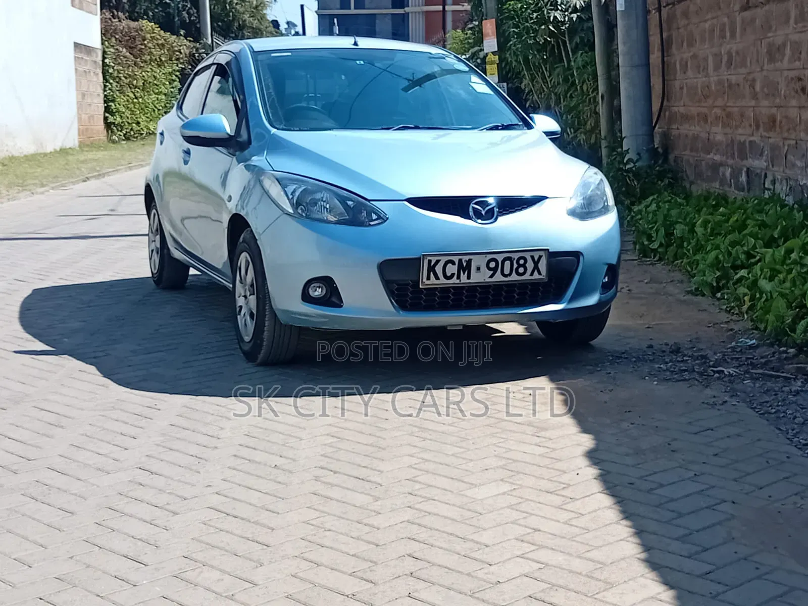 Mazda Demio 2010 Blue