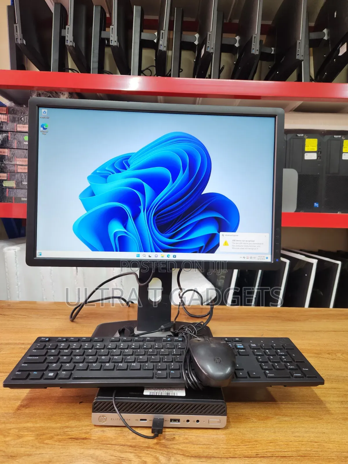 Desktop Computer HP EliteDesk 705 8GB AMD Ryzen 5 SSD 256GB