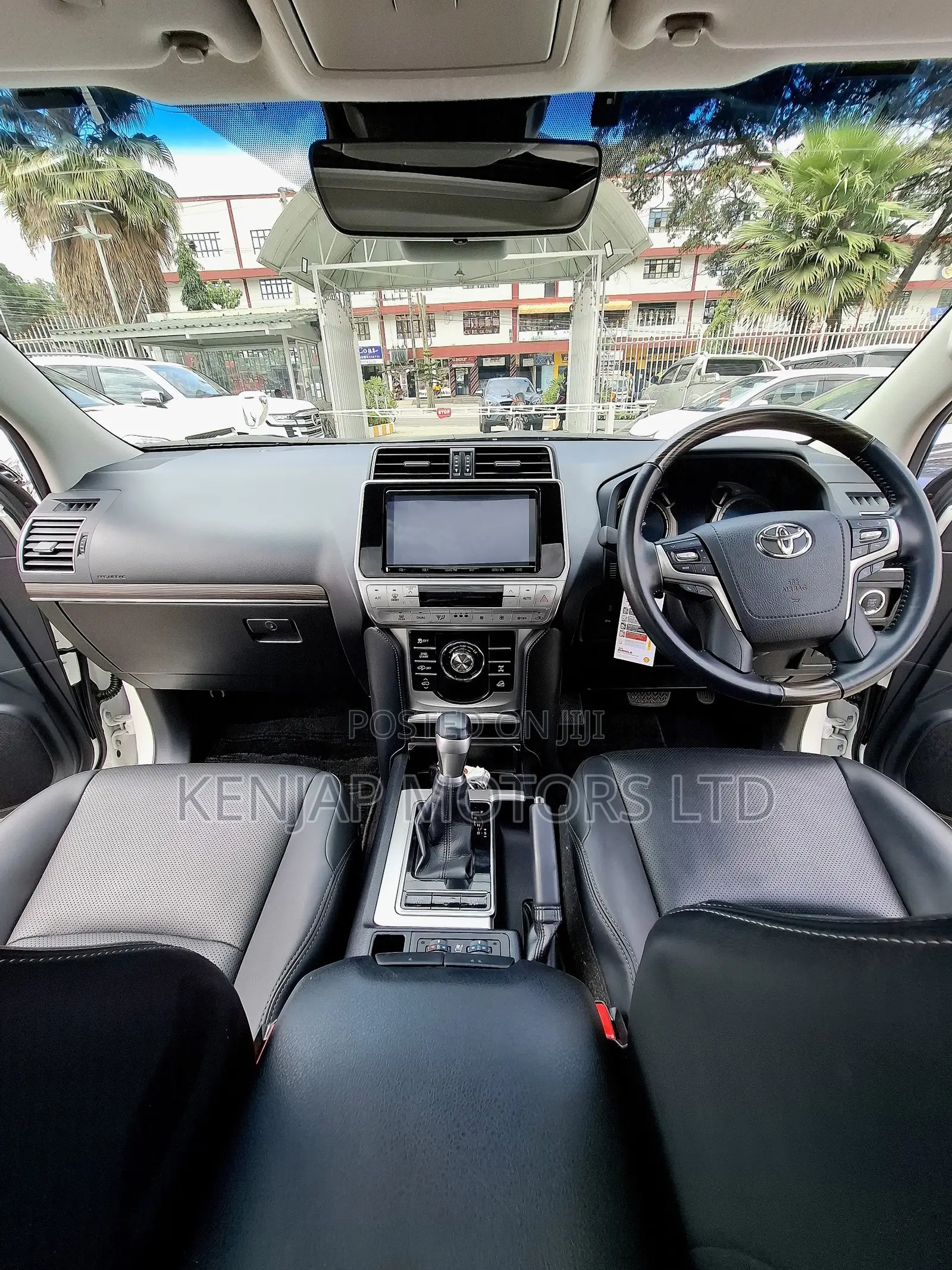 Toyota Land Cruiser Prado 2.8 2020 White