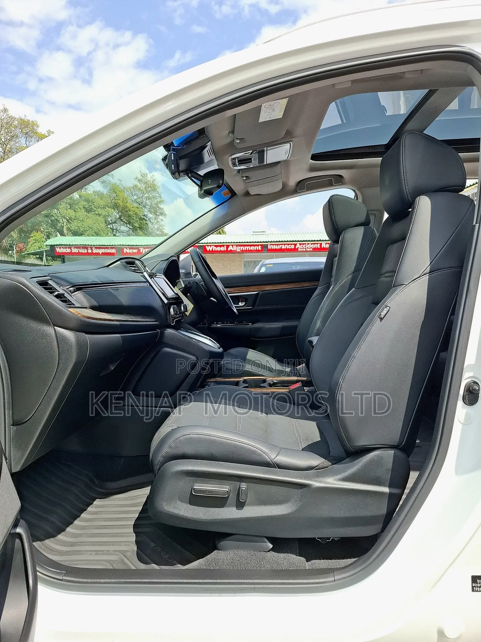 Honda CR-V 2019 White