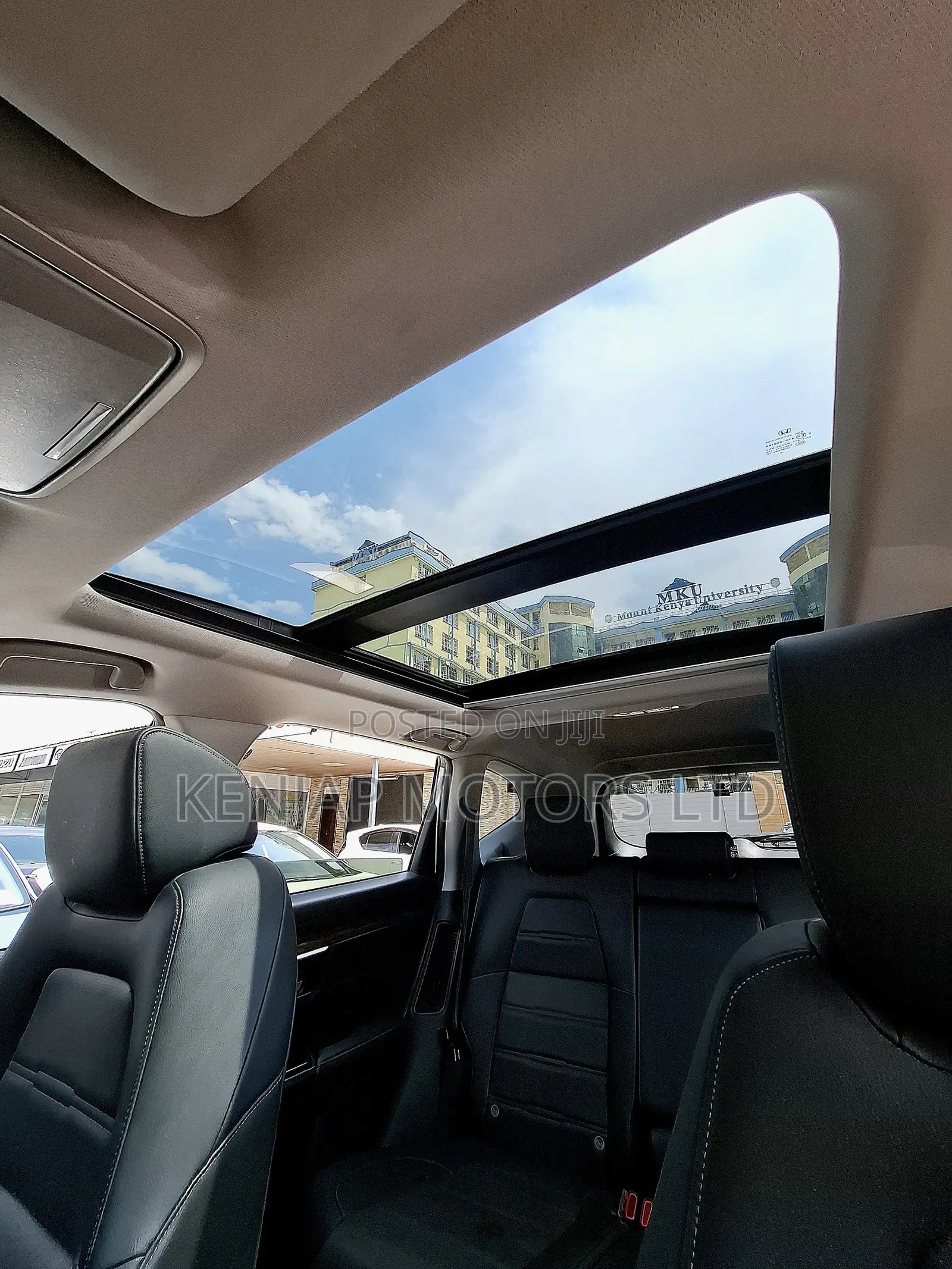 Honda CR-V 2019 White