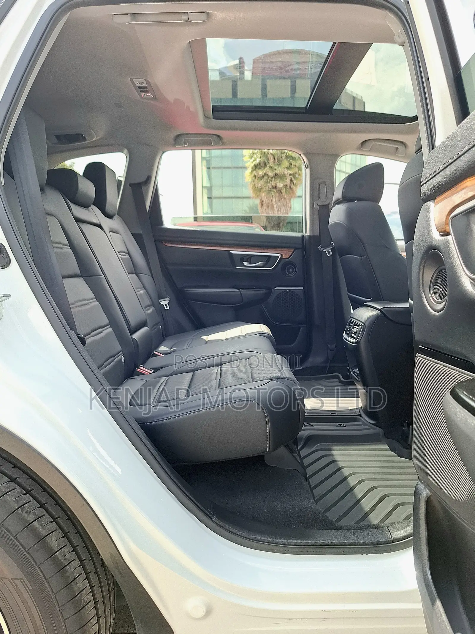 Honda CR-V 2019 White