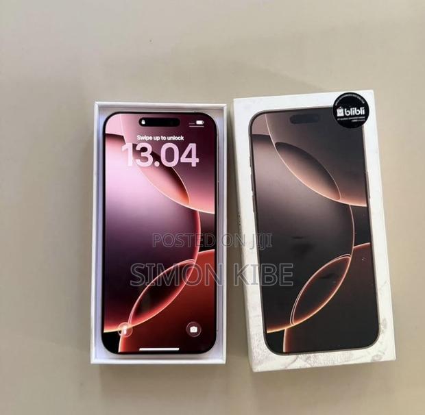Apple iPhone 16 Pro Max 512 GB Gold - thumbnail 2
