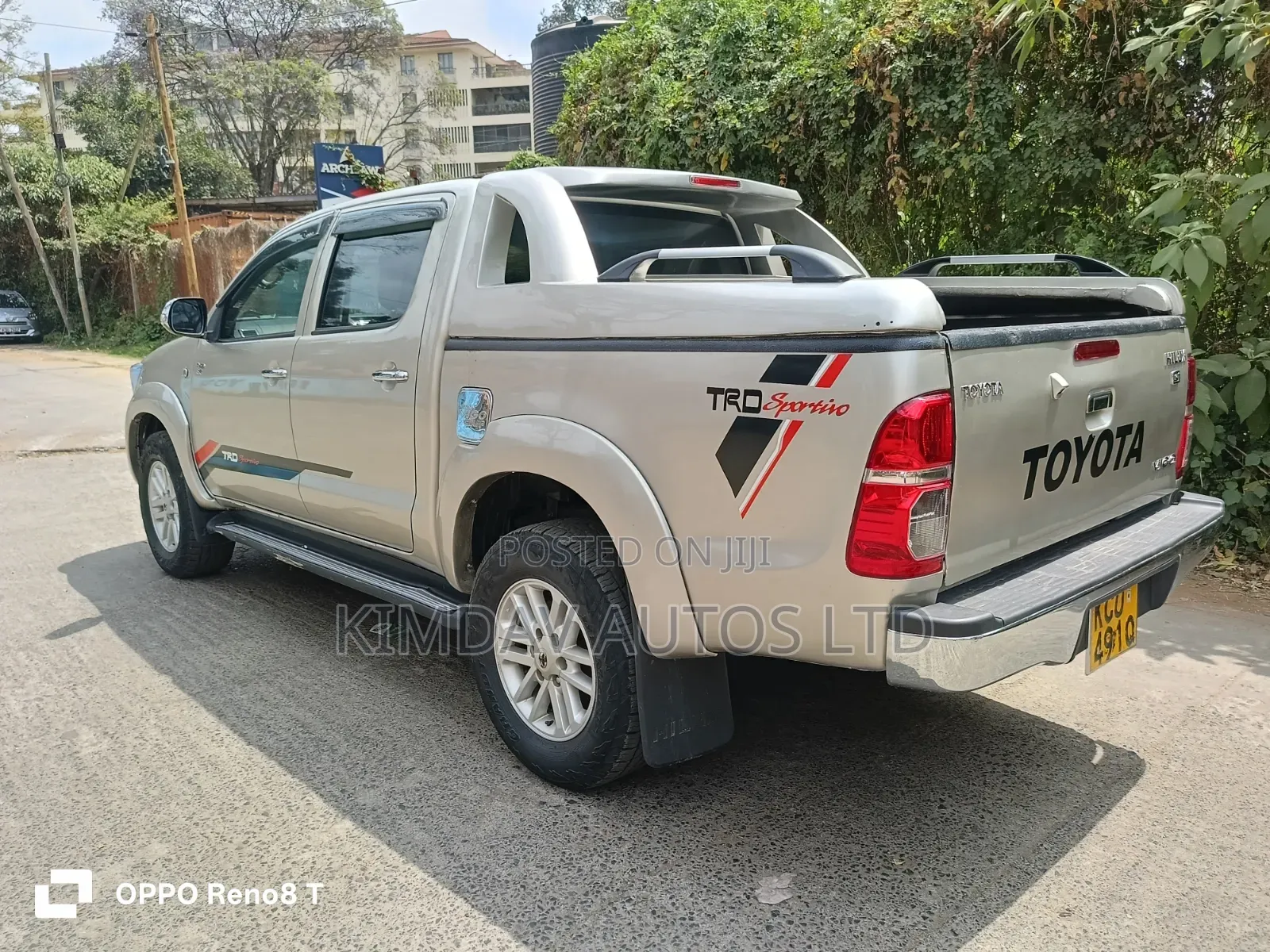 Toyota Hilux 2013 Gold
