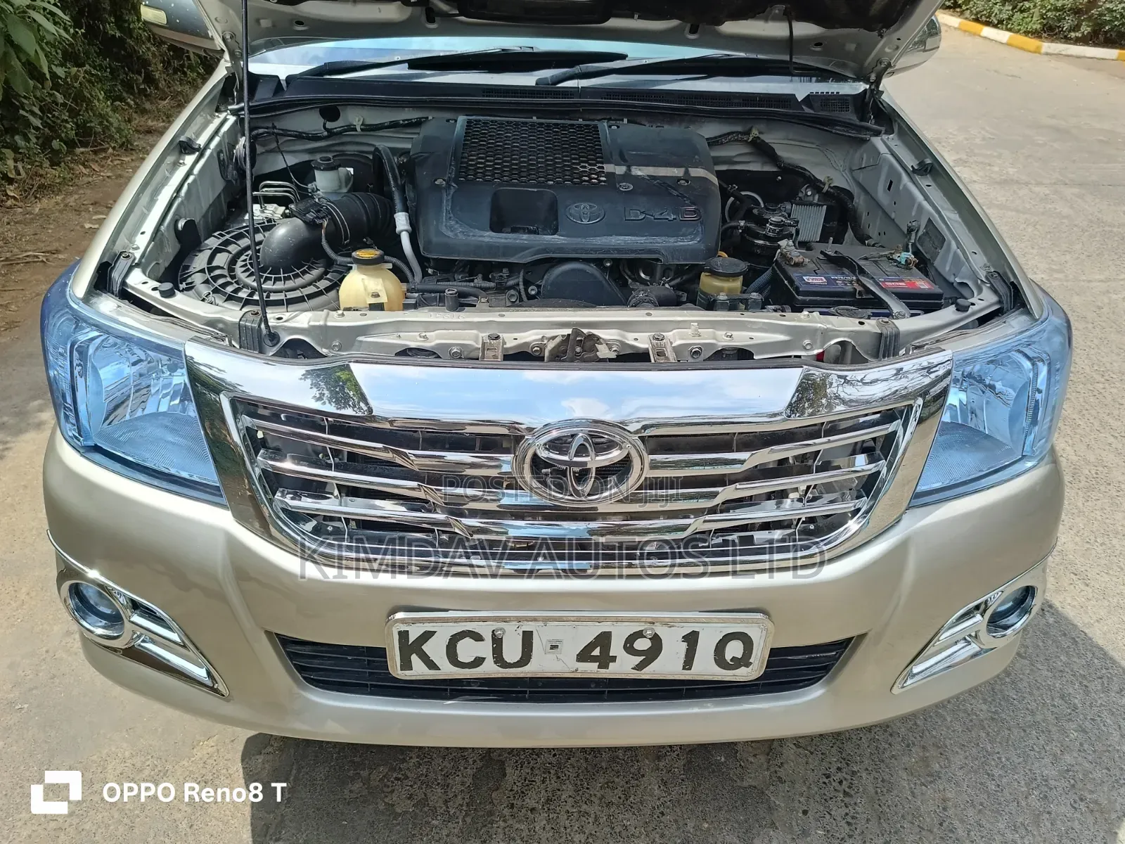 Toyota Hilux 2013 Gold