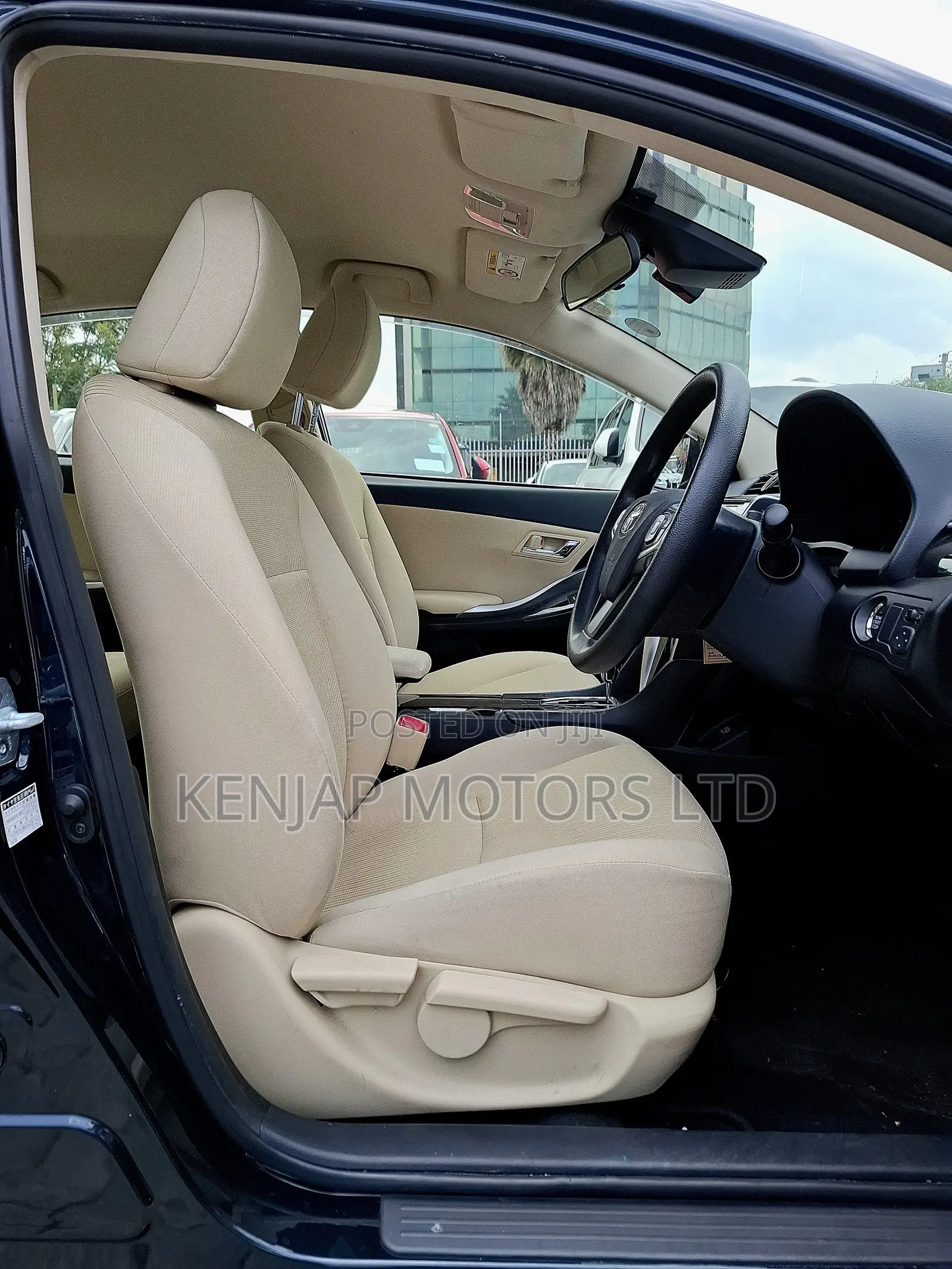 Toyota Premio 2019 Black