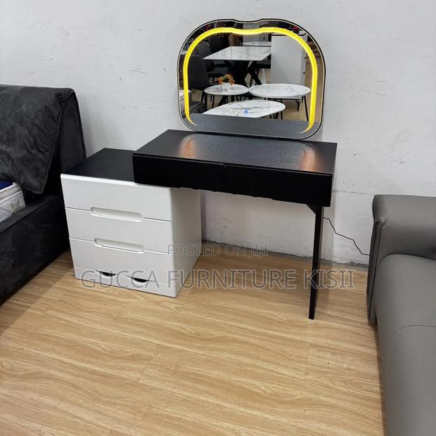 Dresser; 3-Drawer LED Vanity Dressing Table - thumbnail 10