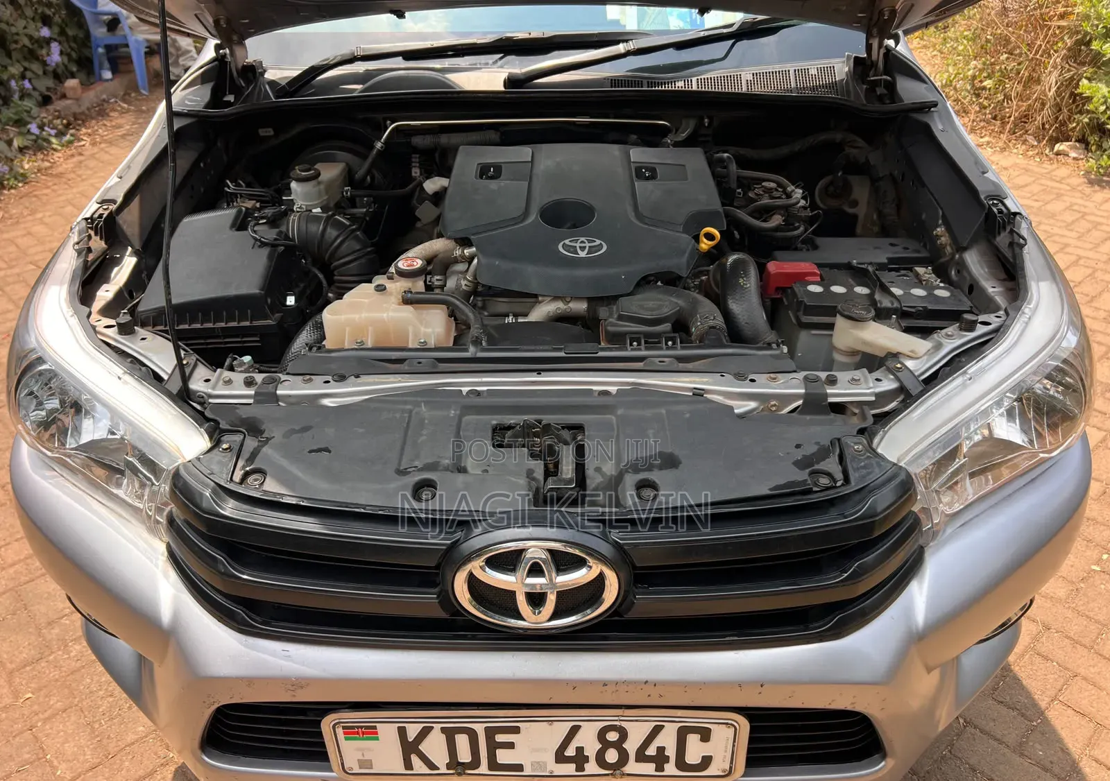Toyota Hilux 2021 Gray