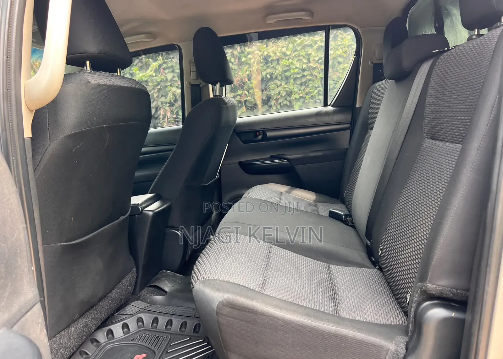 Toyota Hilux 2021 Gray