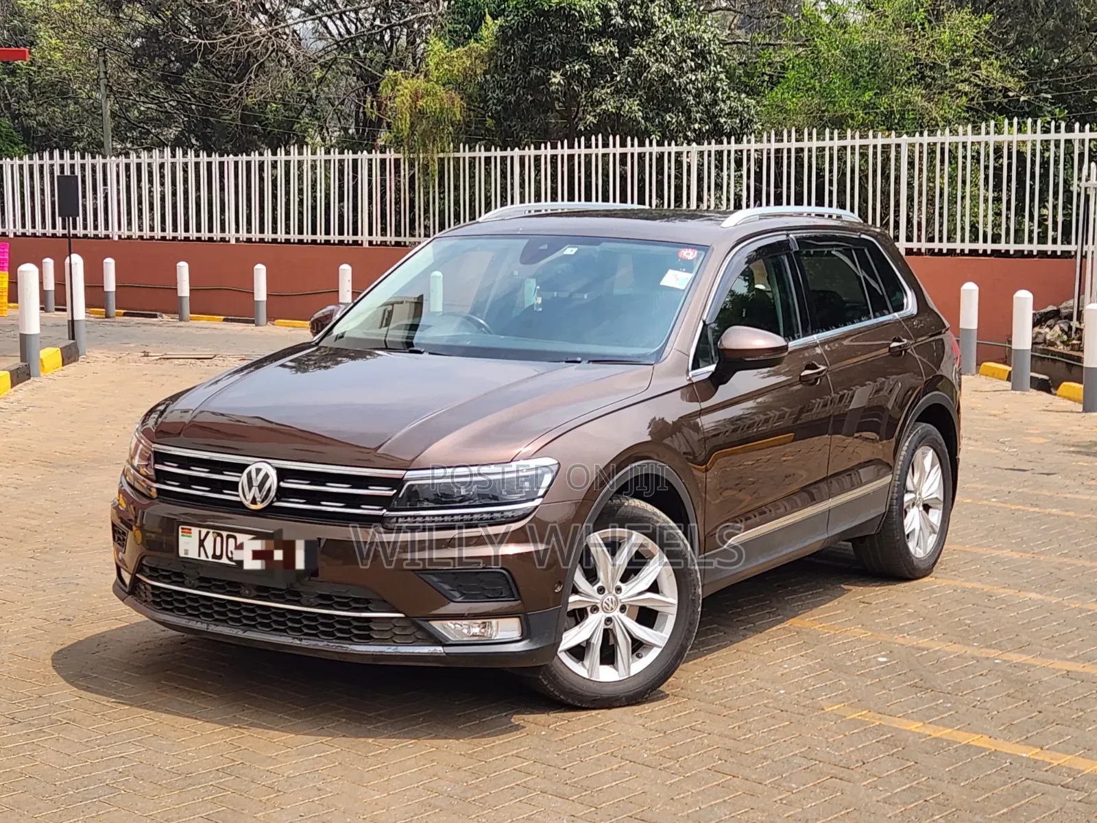 Volkswagen Tiguan 2017 Brown