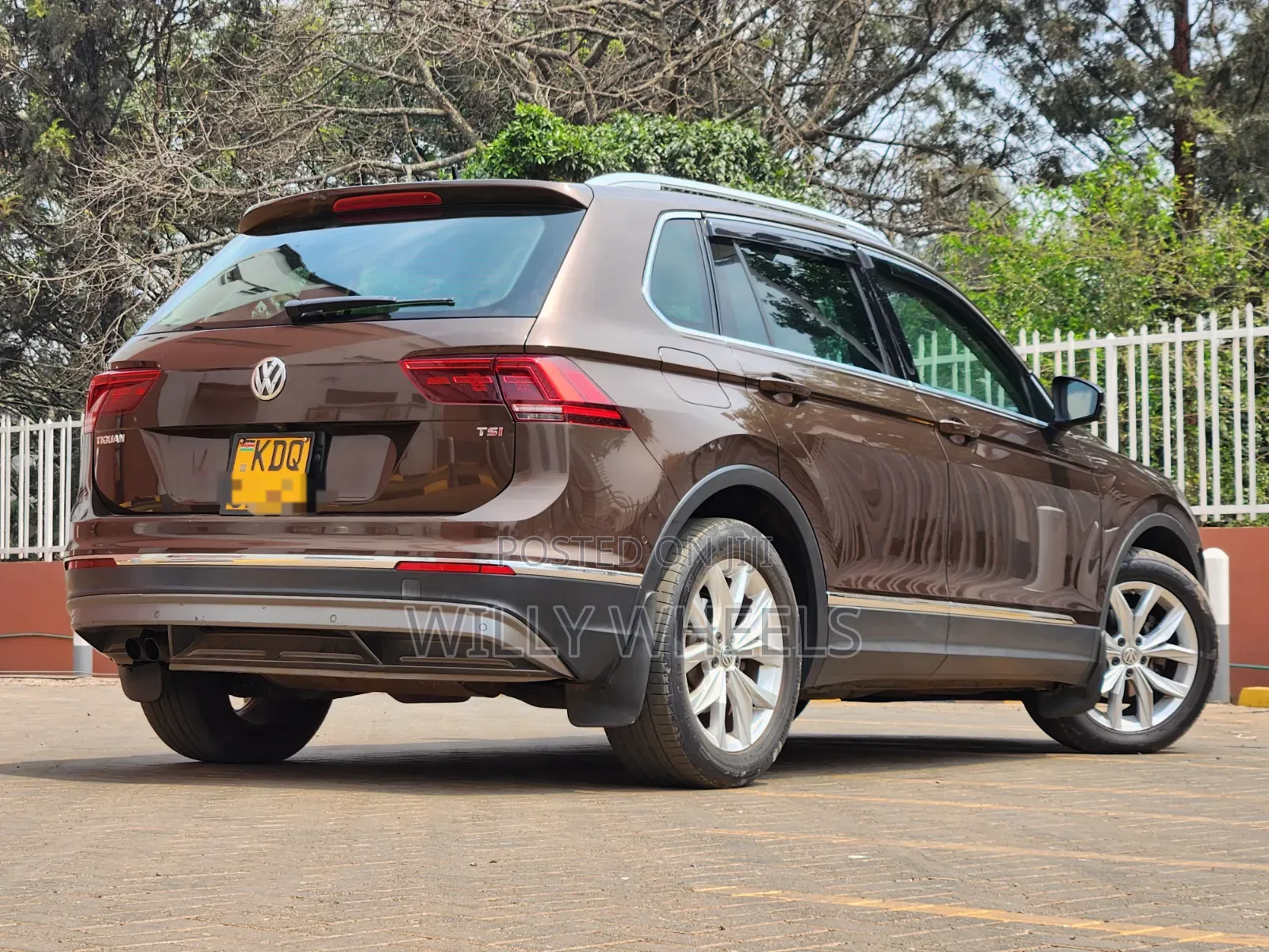Volkswagen Tiguan 2017 Brown