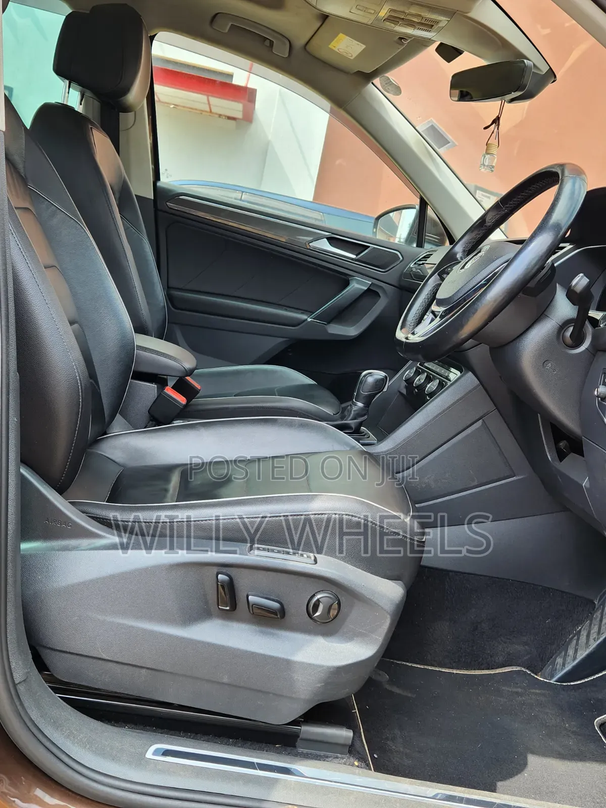 Volkswagen Tiguan 2017 Brown