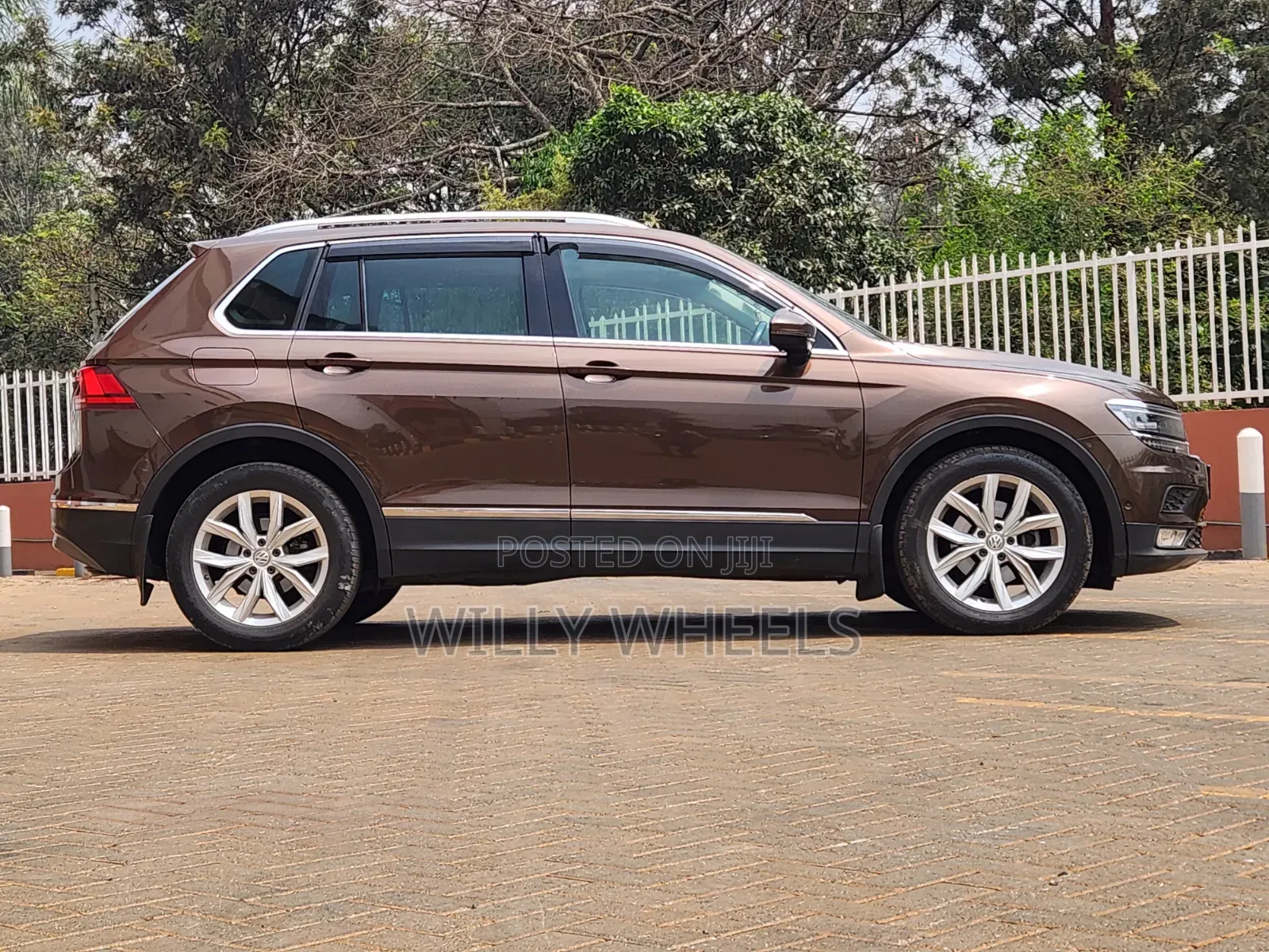 Volkswagen Tiguan 2017 Brown