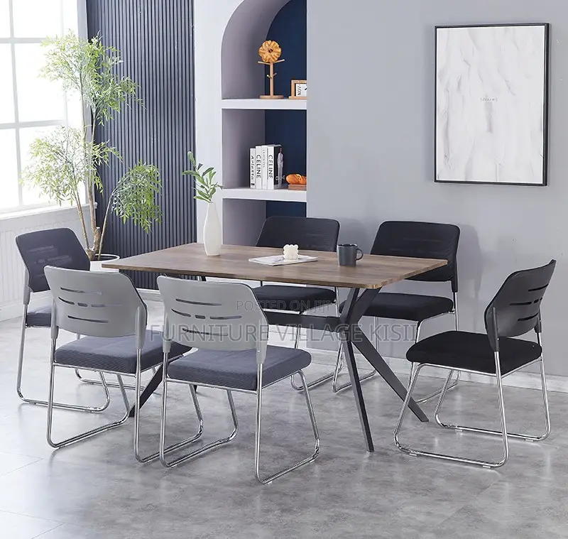Office Chair: Reception Visitors Chair