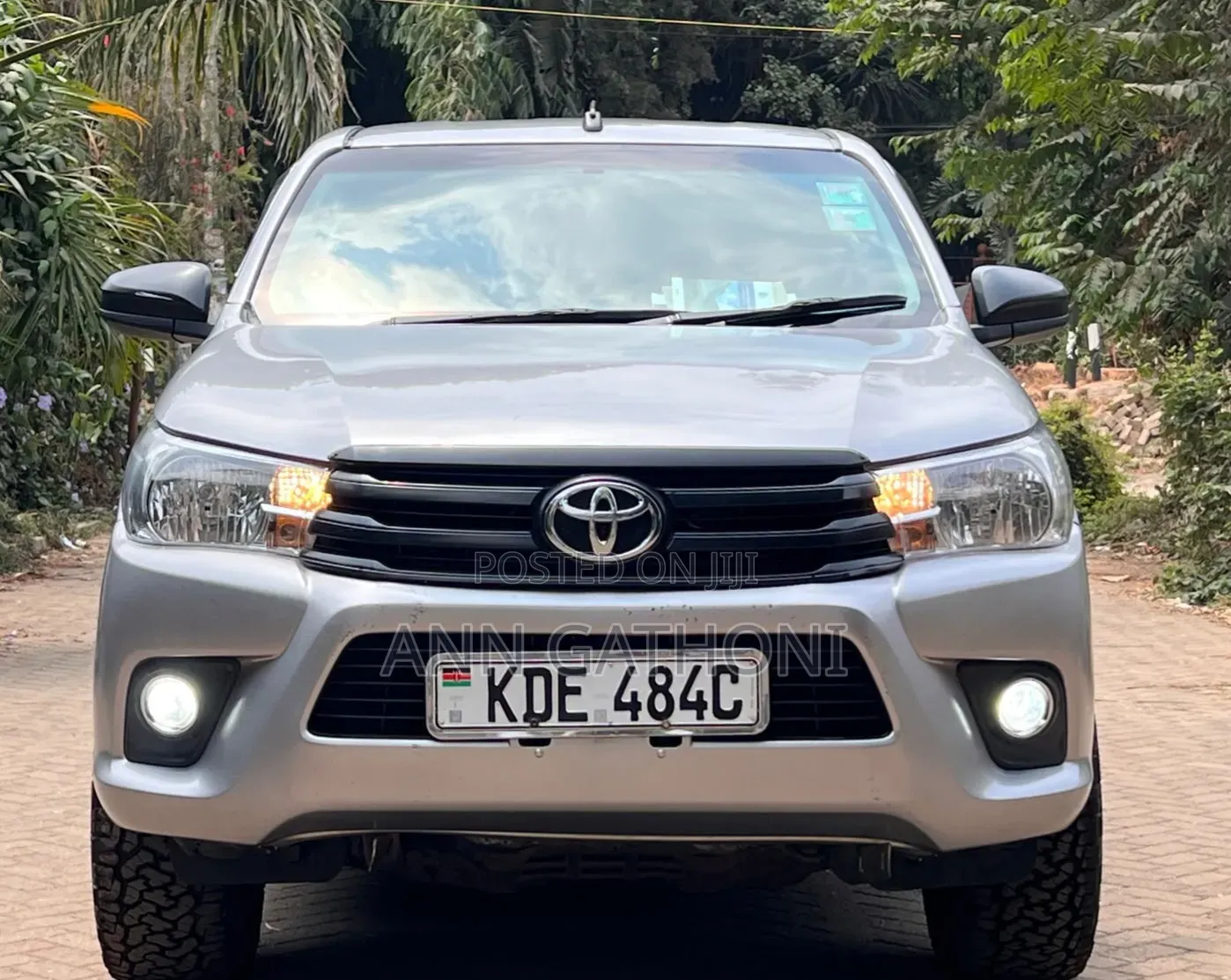 Toyota Hilux 2021 Gray