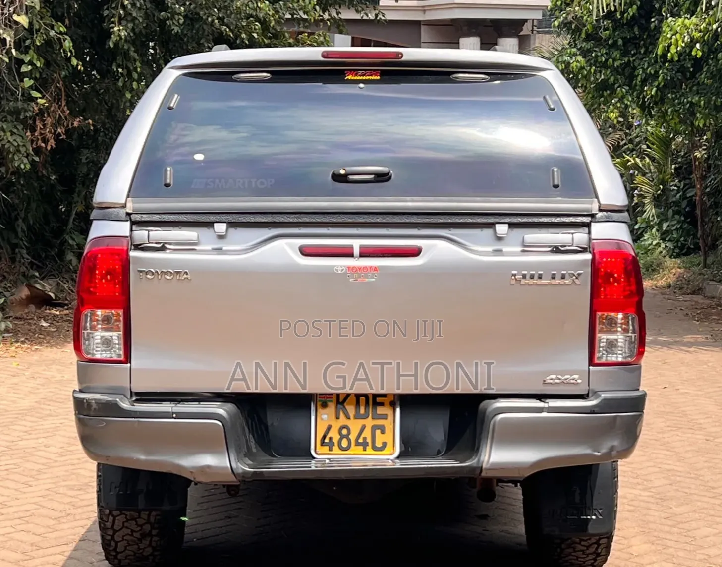 Toyota Hilux 2021 Gray