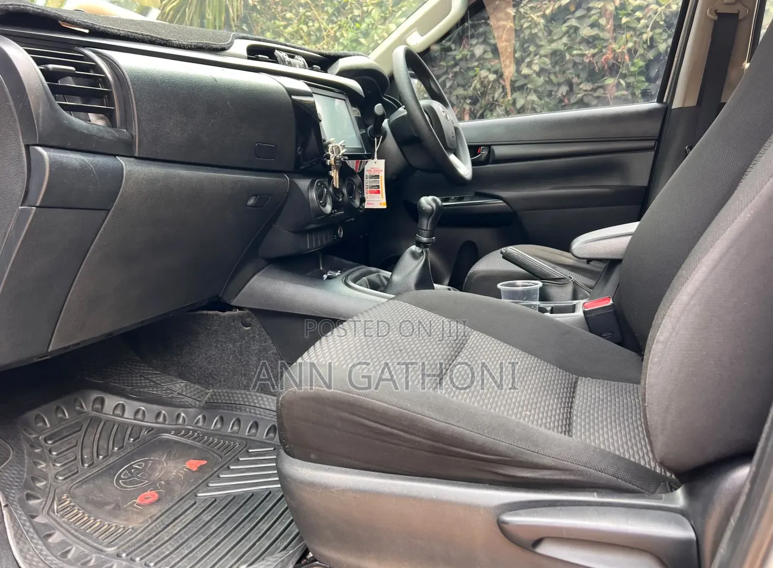 Toyota Hilux 2021 Gray