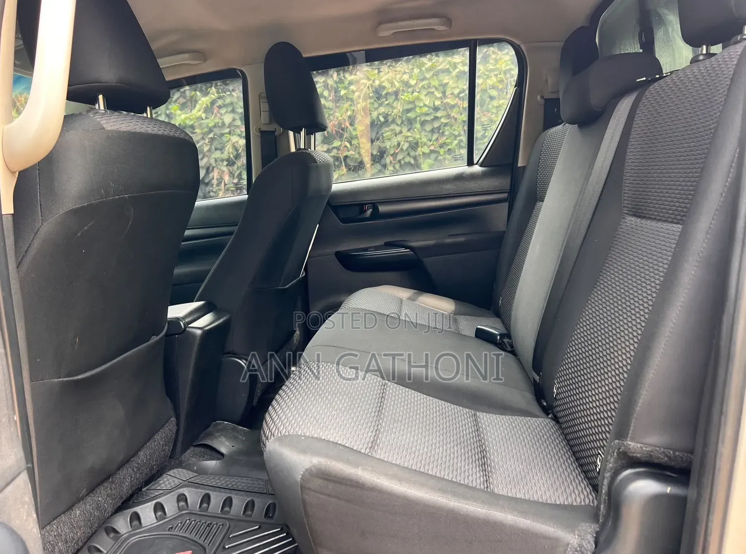 Toyota Hilux 2021 Gray