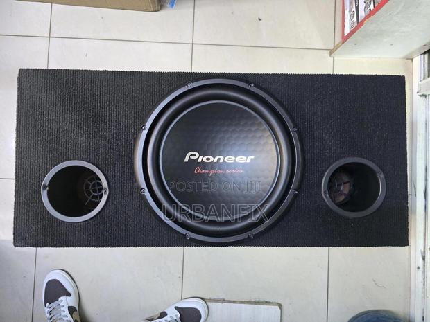 Pioneer TS-W312D4 1600watt Bass Subwoofer With Double Breather MDF Cab