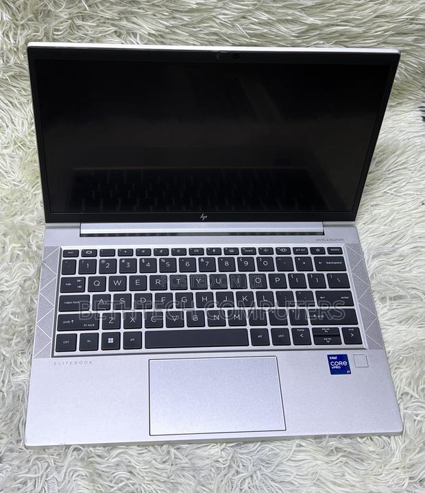 Laptop HP EliteBook 830 G8 16GB Intel Core i7 SSD 512GB