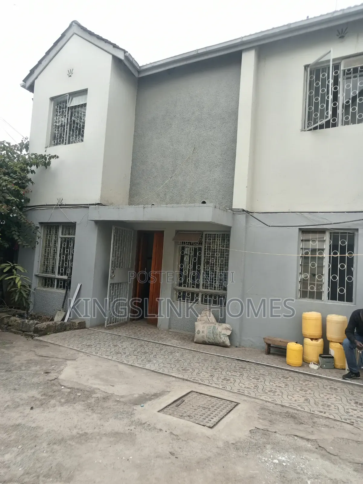 3bdrm Maisonette in South C for rent
