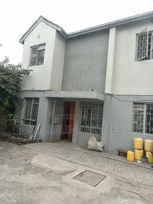 3bdrm Maisonette in South C for rent