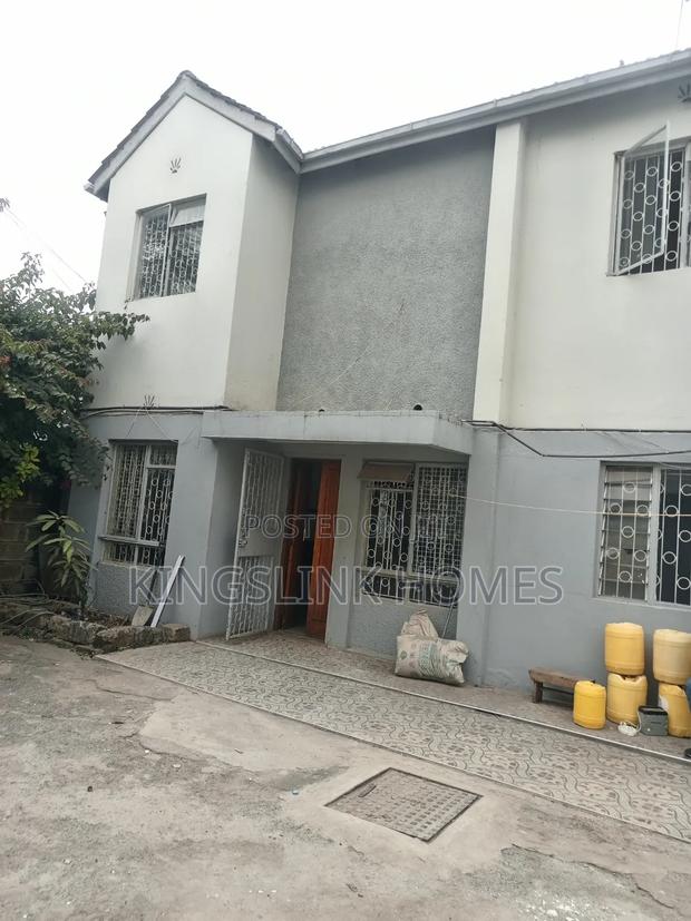 3bdrm Maisonette in South C for rent