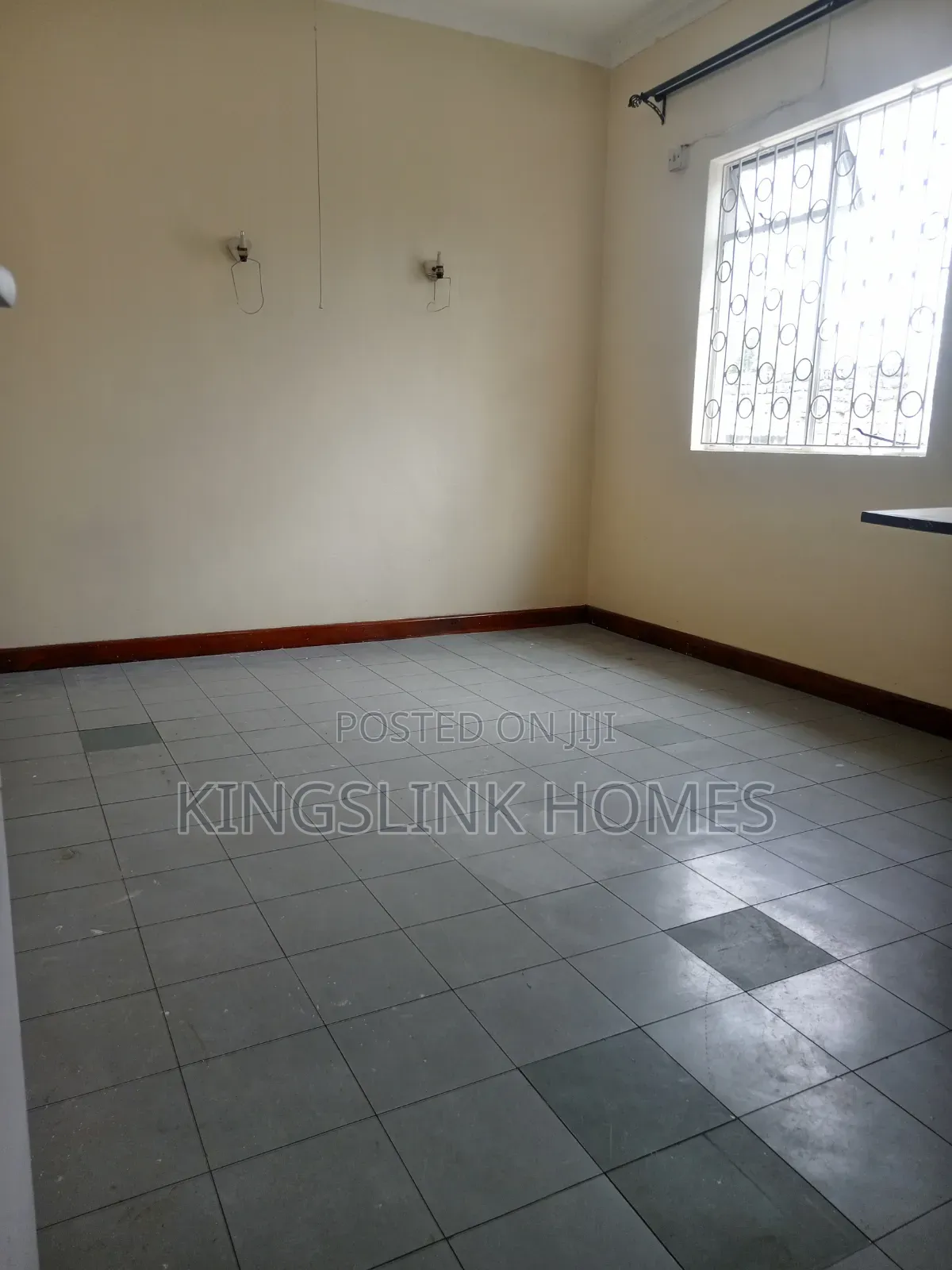 3bdrm Maisonette in South C for rent