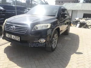 Toyota Vanguard 2013 Black