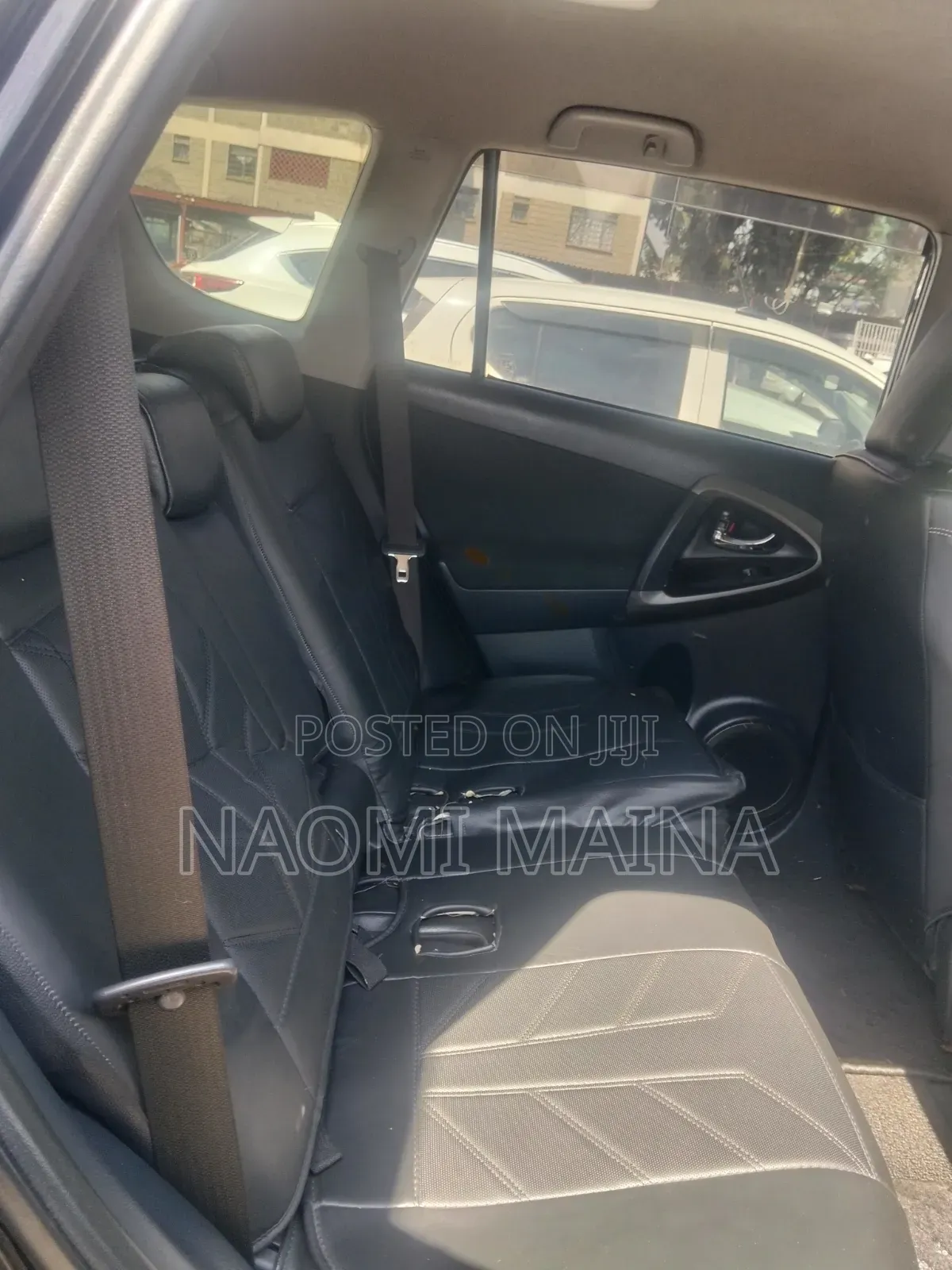 Toyota Vanguard 2013 Black