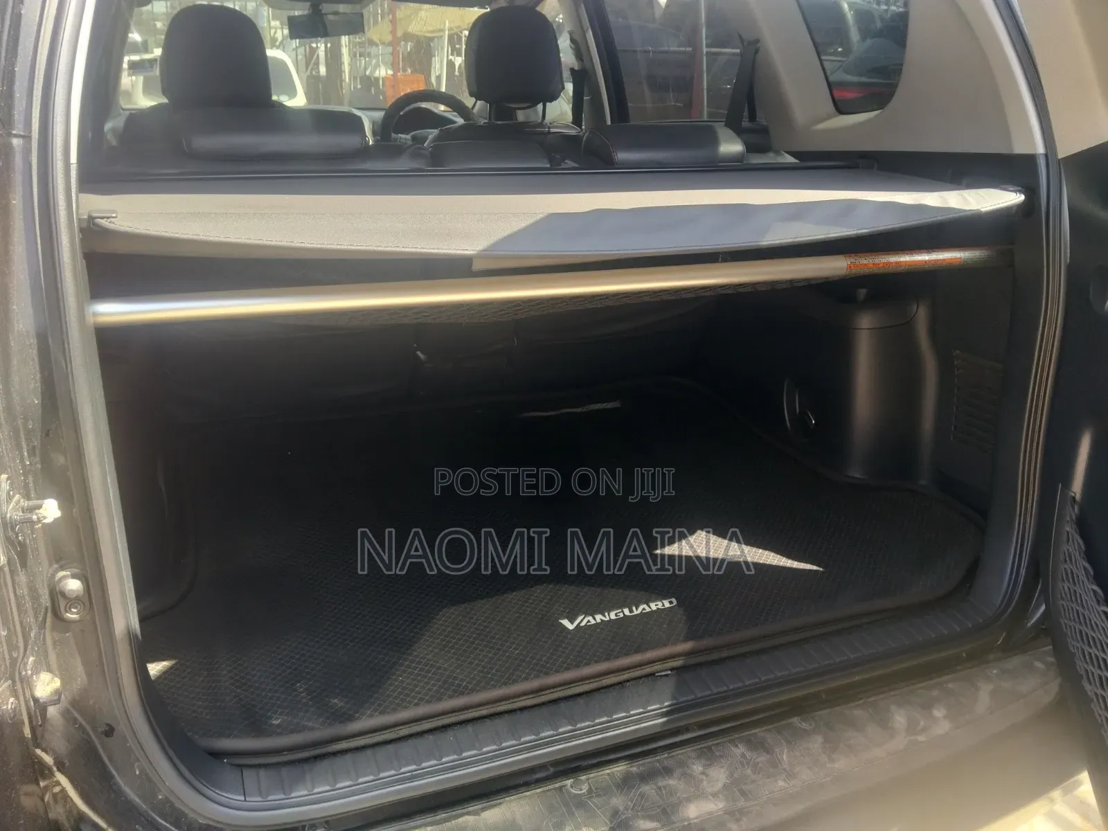 Toyota Vanguard 2013 Black