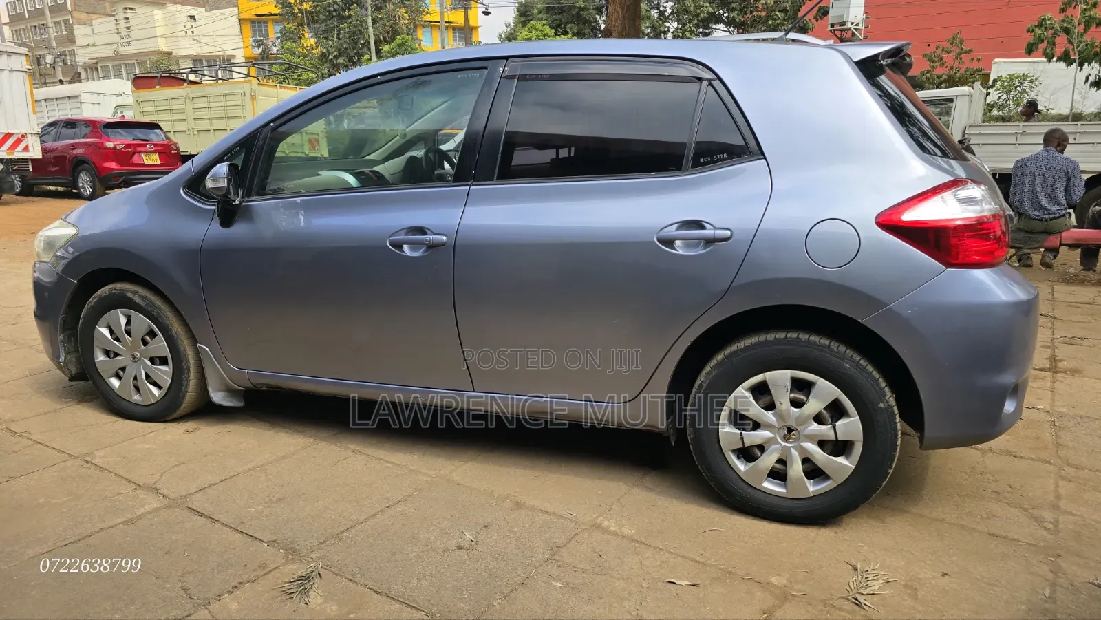 Toyota Auris 2011 Gray