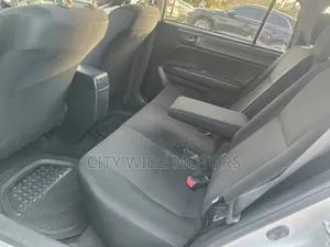 Toyota Corolla Fielder 2016 Silver
