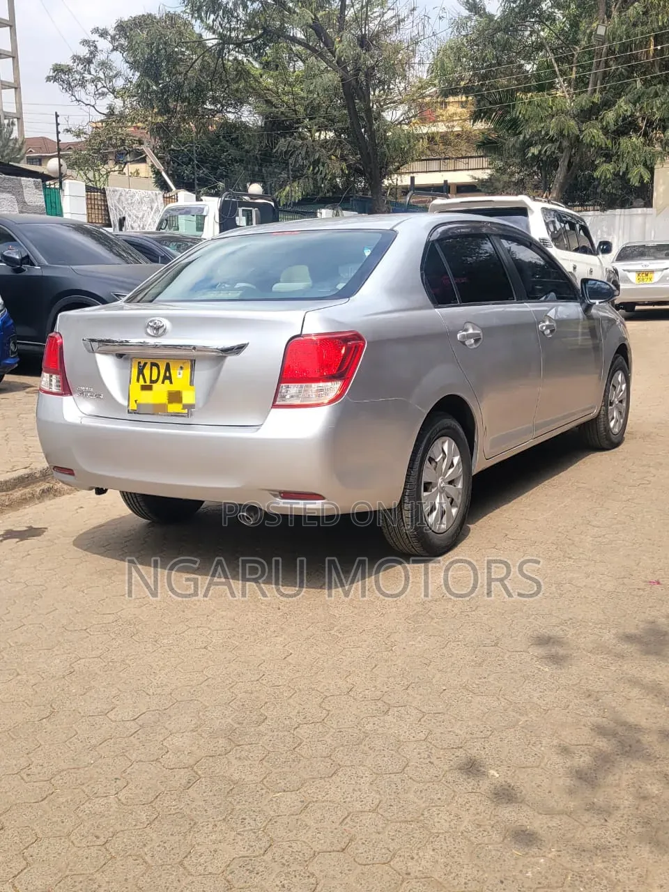 Toyota Axio 2012 Silver