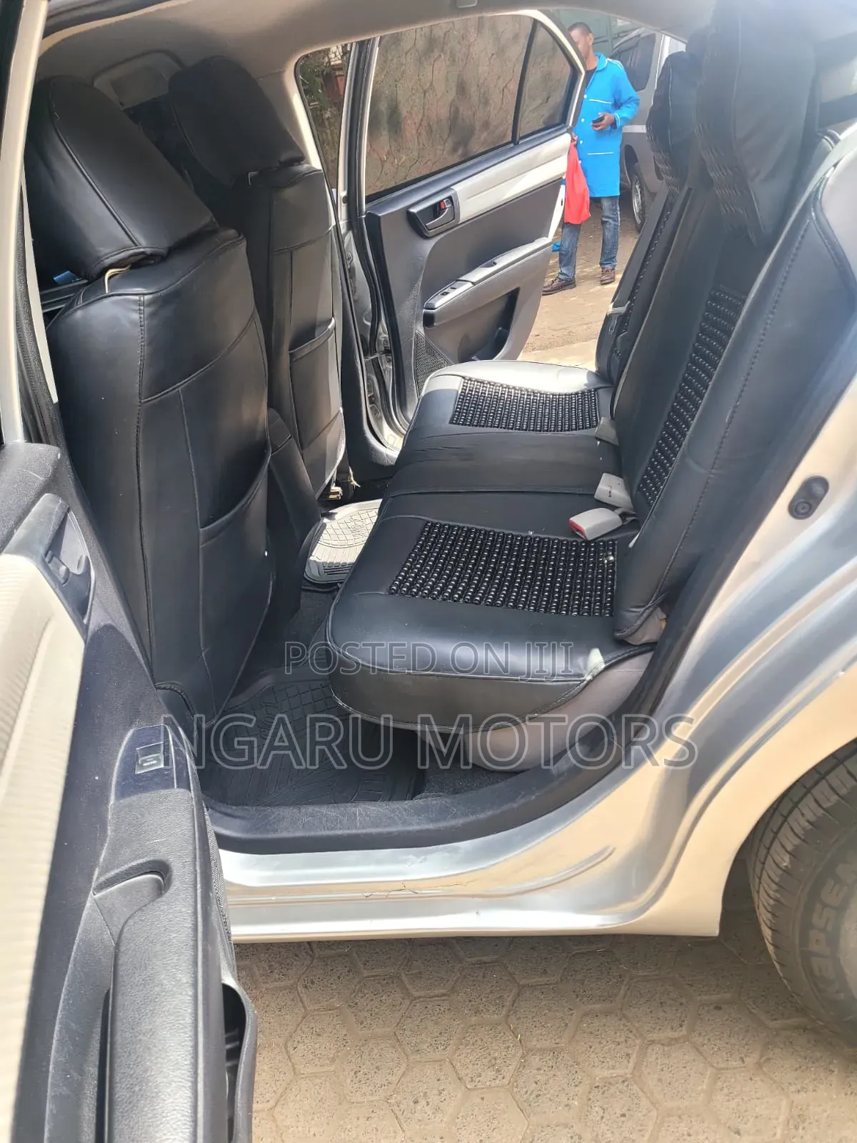 Toyota Axio 2012 Silver