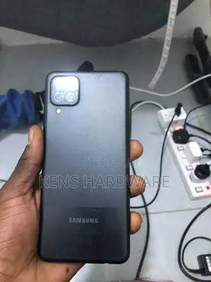 Samsung Galaxy A12 64 GB Black
