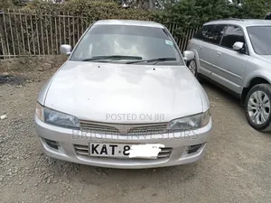 Mitsubishi Lancer 2000 Silver