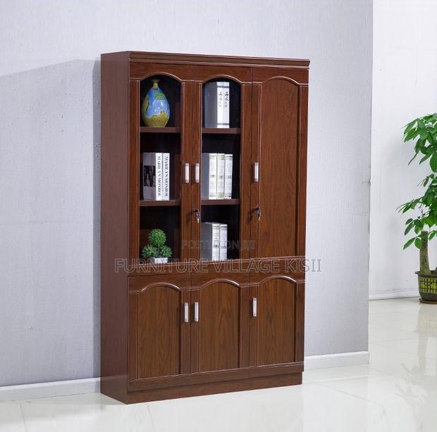 Cabinet: 3-Door Executive Mahogany Cabinet. - thumbnail 7