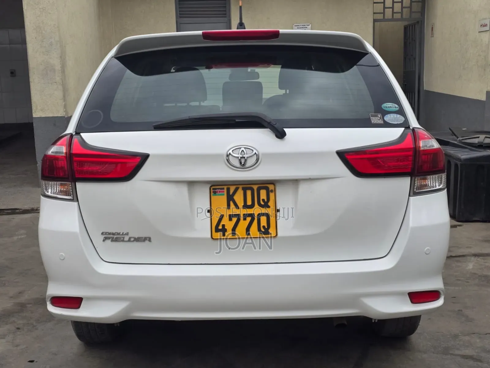 Toyota Corolla Fielder 2017 White