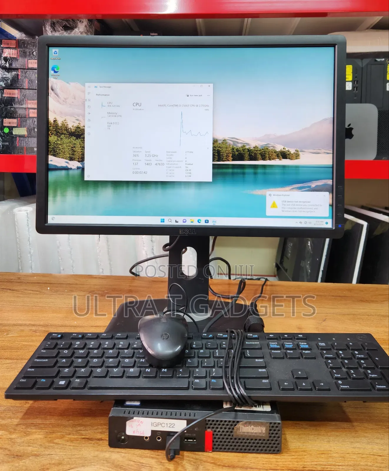 Desktop Computer Lenovo ThinkCentre M700 8GB Intel Core i3 SSD 128GB