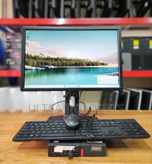 Desktop Computer Lenovo ThinkCentre M700 8GB Intel Core i3 SSD 128GB