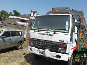 Ashok Leyland Cargo 9016