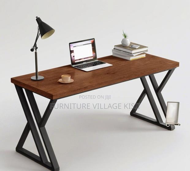Office Furniture: Generic Computer Desk - thumbnail 9